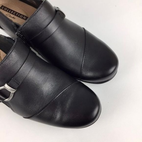 Clarks Womens Emslie Katy Black Leather Ankle Bootie Shootie Loafer size 7 - Picture 9 of 16